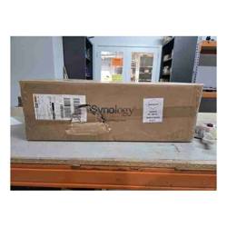Synology BOX DAMAGE Synology RackStation RS2423RP+ 12-Bay 3.5" Diskless NAS 2xGbE+ 1 x 10GbE (RJ45)  (2U Rack) AMD RyzenTM  8GB RAM Synology BOX DAMAGE Synology RackStation RS2423RP+ 12-Bay 3.5" Diskless NAS 2xGbE+ 1 x 10GbE (RJ45)  (2U Rack) AMD RyzenTM  8GB RAM